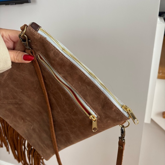 Western Cowgirl cowhide pink metallic fringe purse - Picture 6 of 9